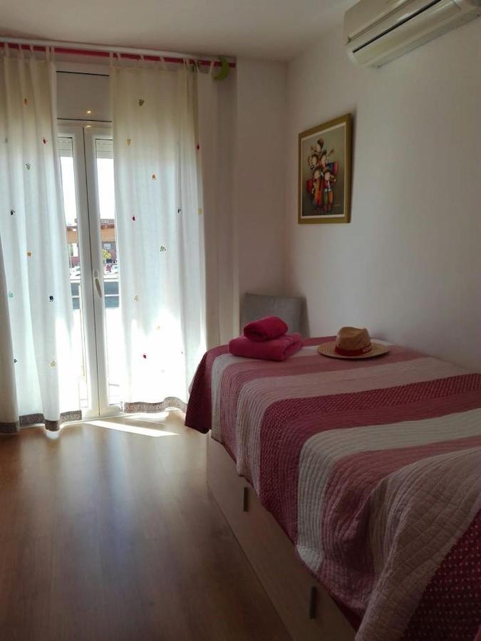 Apartament Catalunya, Centrico Y Con Parking L'Escala Exterior photo